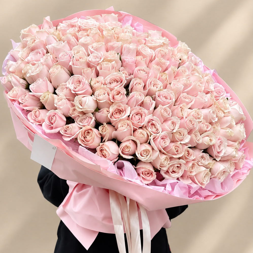 Pink Velvet Romance - Ramo de 101 Rosas
