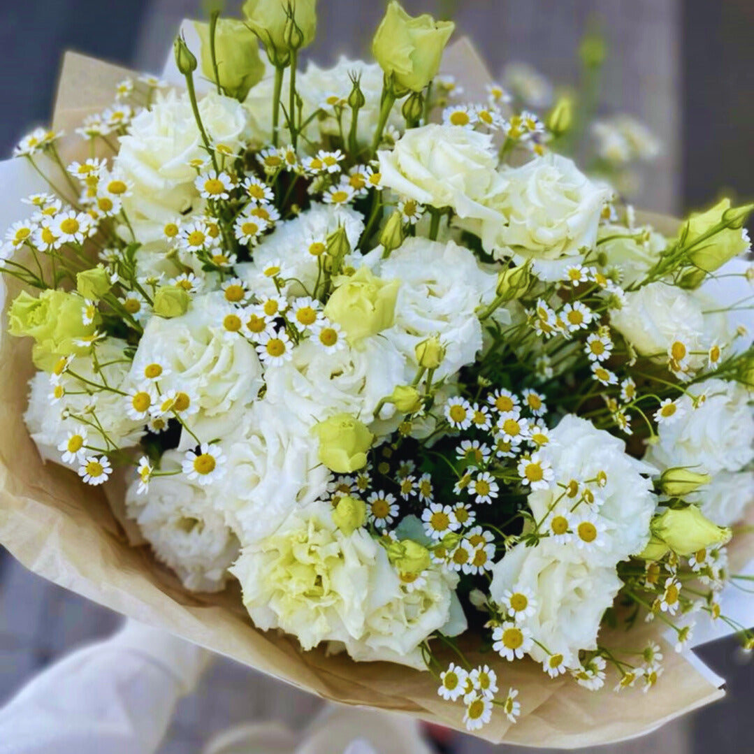 La Bohème – Ram Silvestre de Lisianthus i Camomila