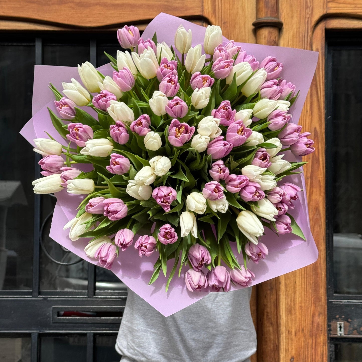 Sweet Sorbet Tulips – Bouquet of 101 Tulips