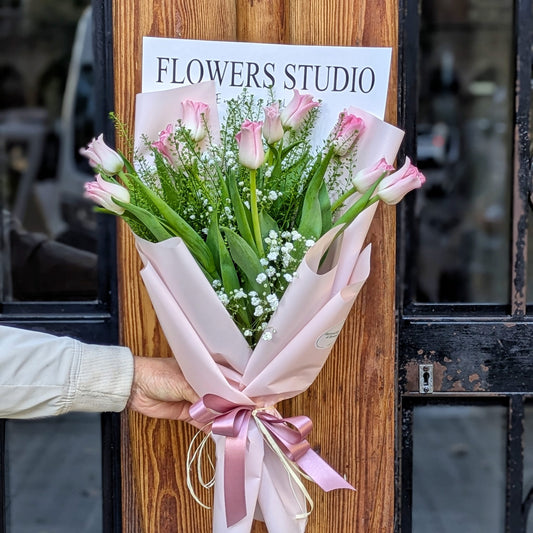 The Tulips – Ram de 10 Tulipes (Glovo i Flowwow)