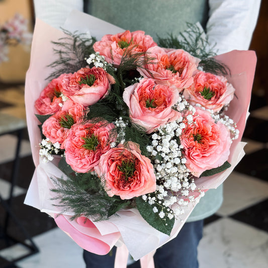 Blushing Sunset - Bouquet of 12 Roses