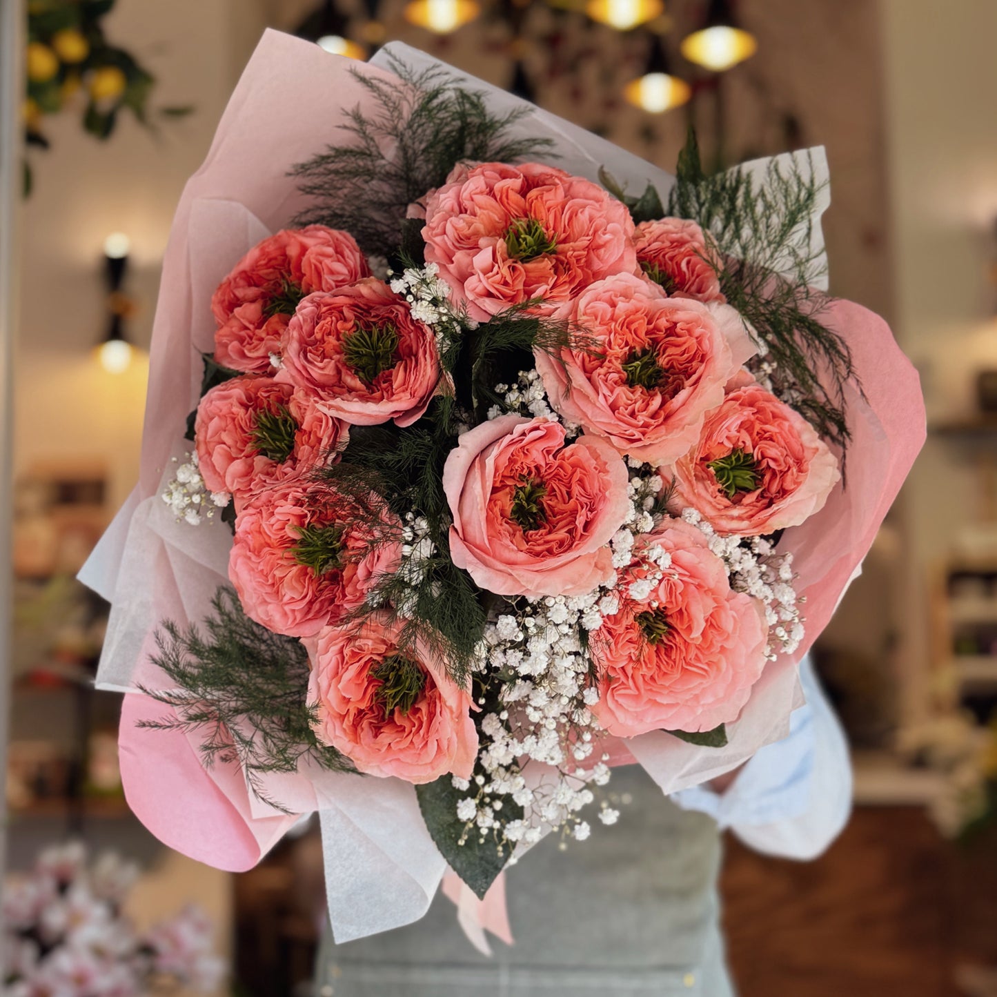 Blushing Sunset - Bouquet of 12 Roses